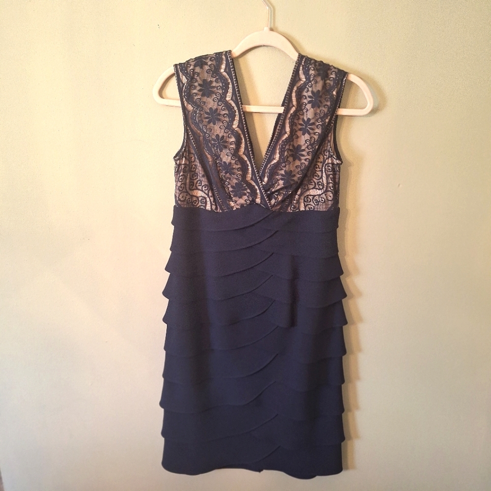 😍 STUNNING! Jessica Howard Gold and Navy Sheath Dress Sleeveless V-Neck Sz 8
